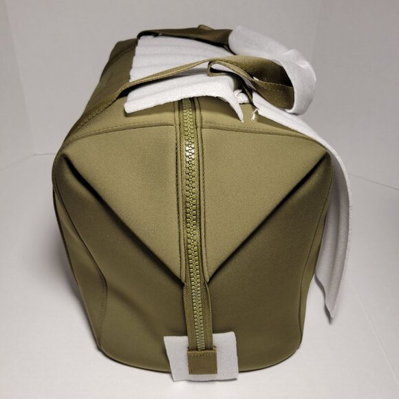 Dagne Dover Landon Neoprene Carryall Bag in Dark Moss, XL - Picture 2 of 14